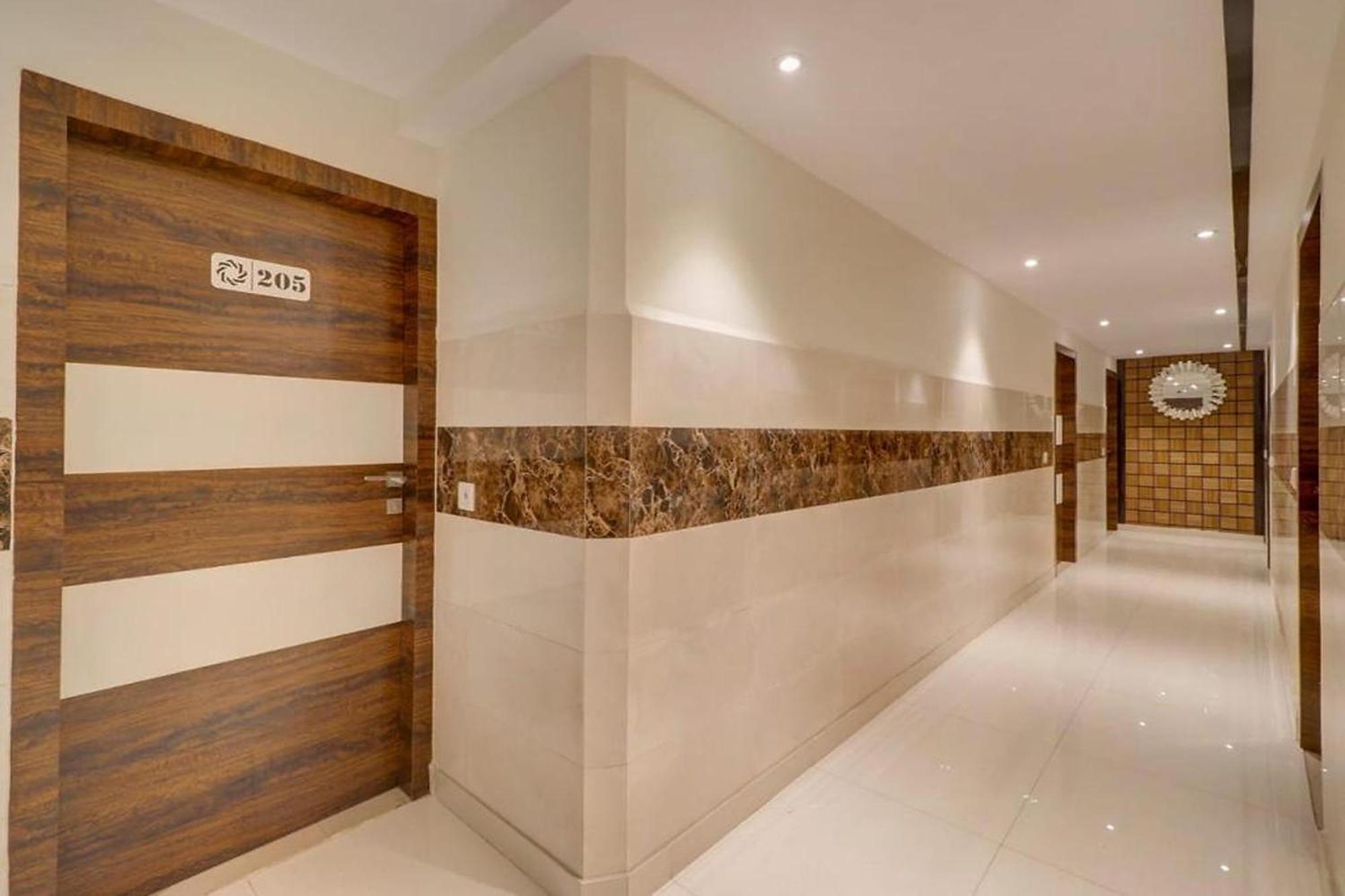 Hotel Kabir Palace Karol Bagh Új-Delhi Kültér fotó